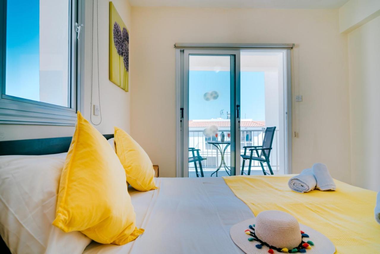 Villa Karisa プロタラス エクステリア 写真